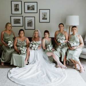 bride-bridesmaids-wedding-day-tan